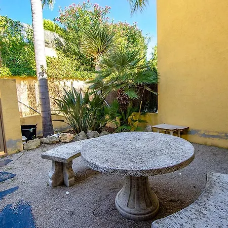 Holiday home 3 Bedrooms House At 500 M Away From The With Shared Pool Enclosed Garden And Wifi *