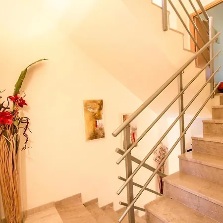 3 Bedrooms House At 500 M Away From The With Shared Pool Enclosed Garden And Wifi Holiday home *
