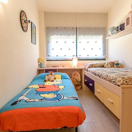 3 Bedrooms House At 500 M Away From The With Shared Pool Enclosed Garden And Wifi Holiday home *