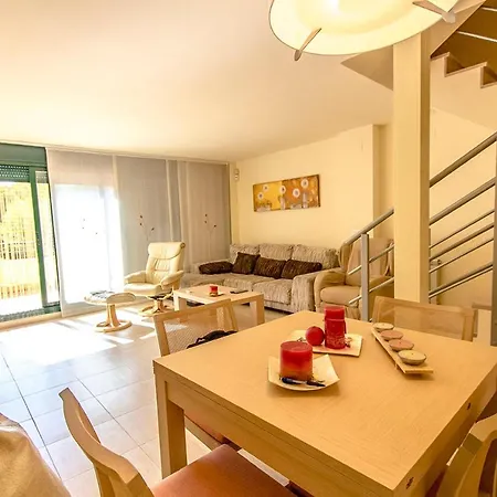3 Bedrooms House At 500 M Away From The With Shared Pool Enclosed Garden And Wifi